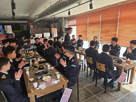 대학총장님의 격려 점심식사